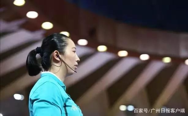 足球竞技是什么意思_竞技足球犯规规则大全图片_竞技足球大全规则犯规图片