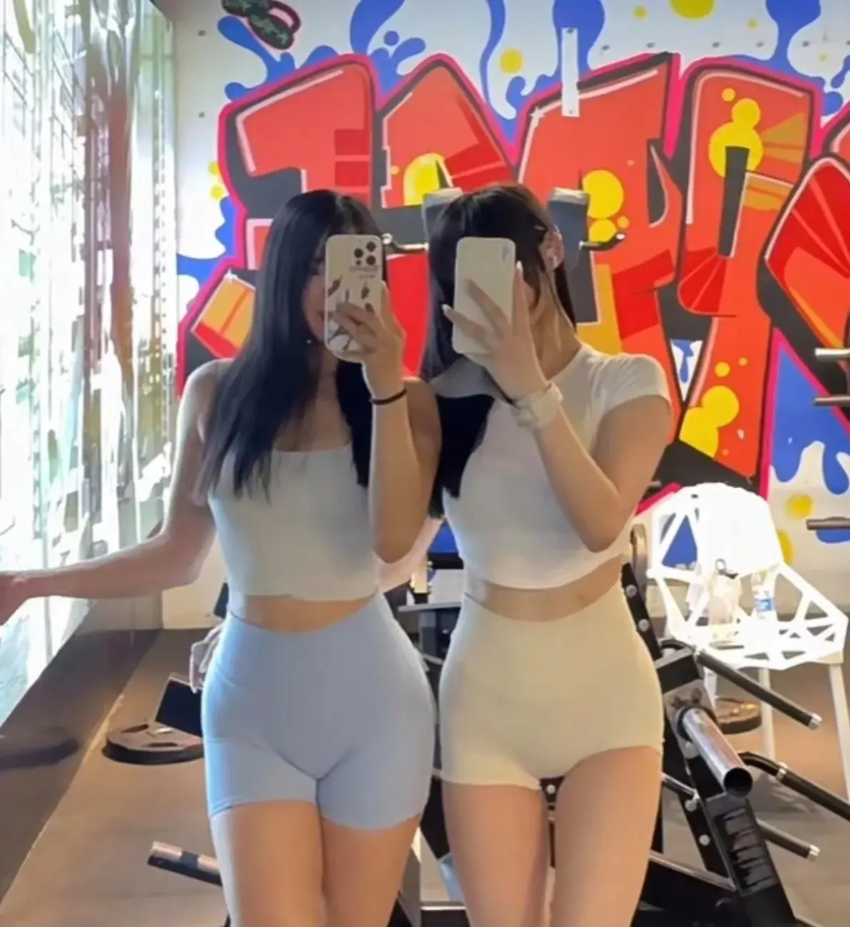 健身美女：华丽蜕变背后的努力与坚持，令人