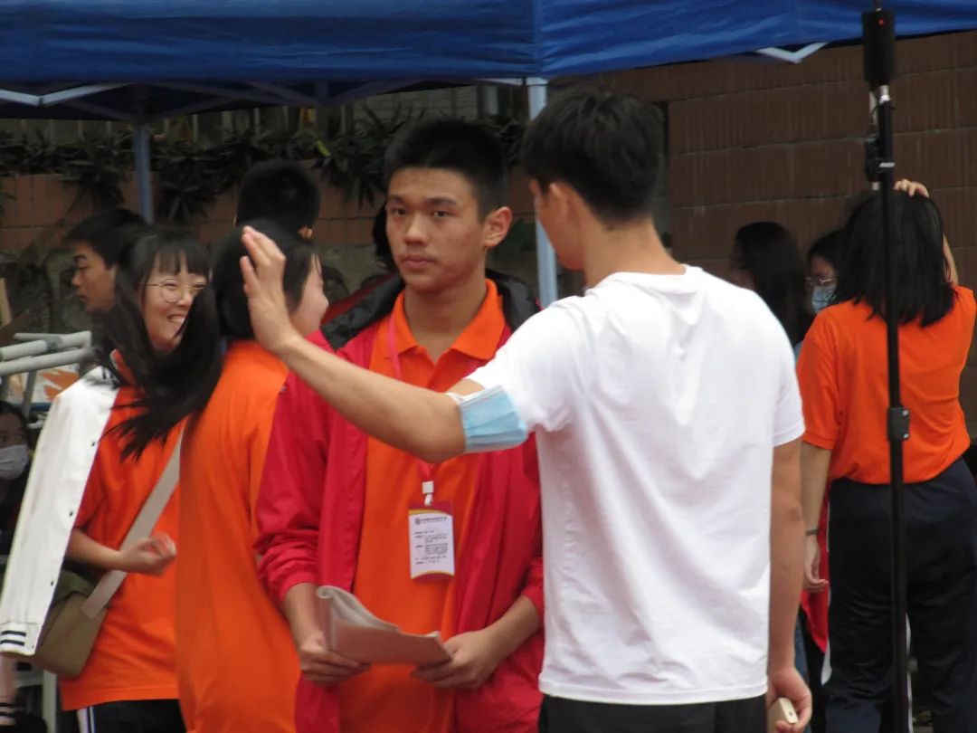 高中创意运动会_高中生运动会主题_高中运动会创意开幕式