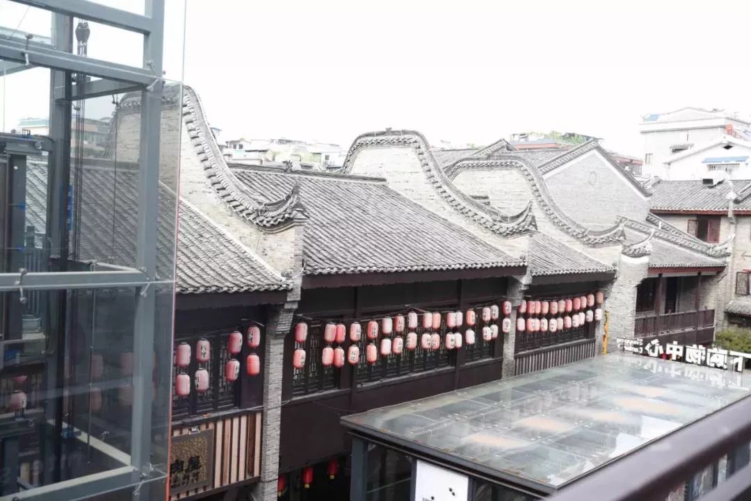 桂林健身房价格_桂林健身私教价格_健身房私教桂林