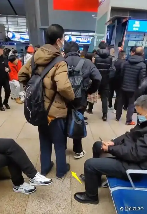 韦东奕的生活趣事_韦东奕照片_韦东奕和恽之韦