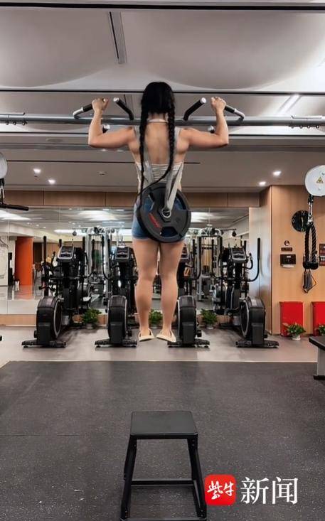 健身房增重私教有用吗_健身房私教增肌塑形_健身房私教app哪个好用