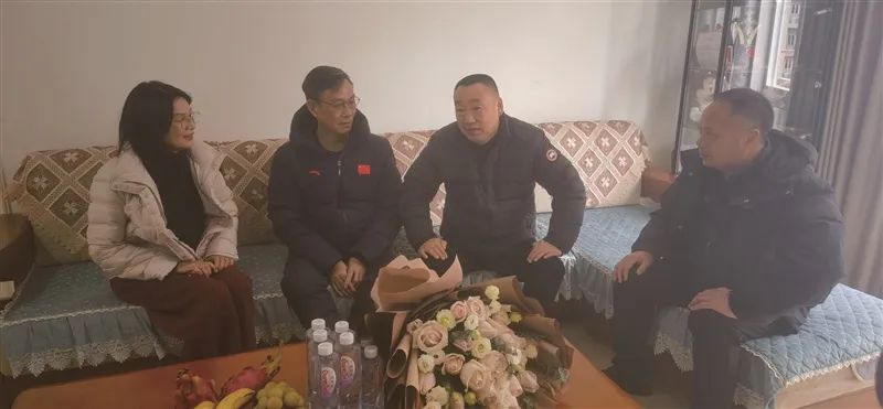 亚运游泳冠军明信片_亚运的明信片_亚运游泳决视频