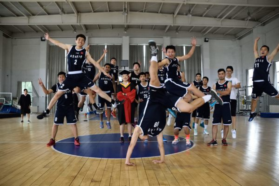 足球比赛祝福语感谢教练_祝贺足球冠军的话_祝足球教练比赛取得冠军的文案