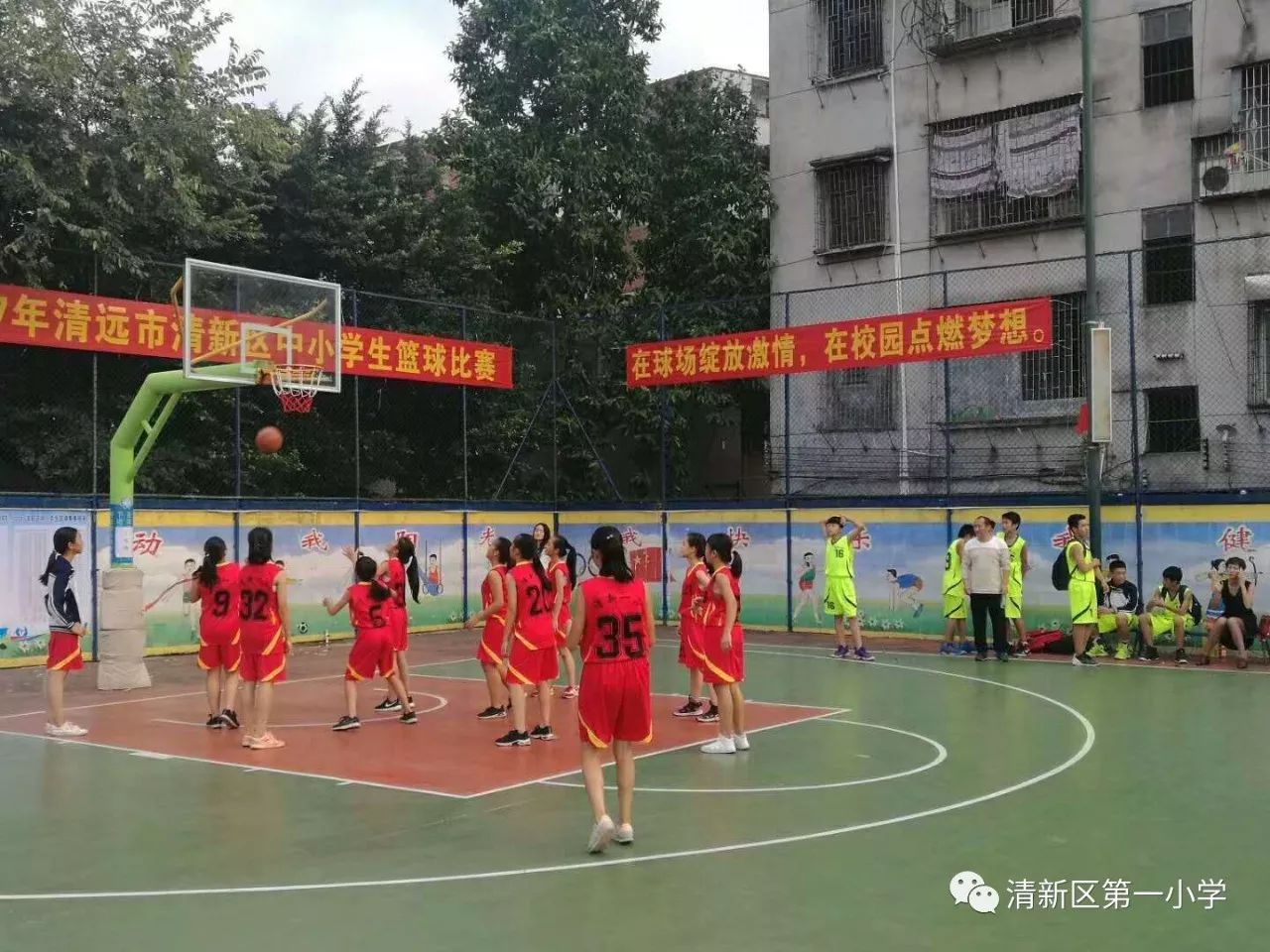 去年中小学生篮球比赛冠军是谁_中小学篮球赛夺冠_全国篮球小学生冠军